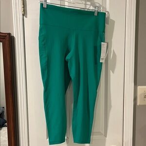 Athleta Interval Stash 7/8 Green Leggings NWT